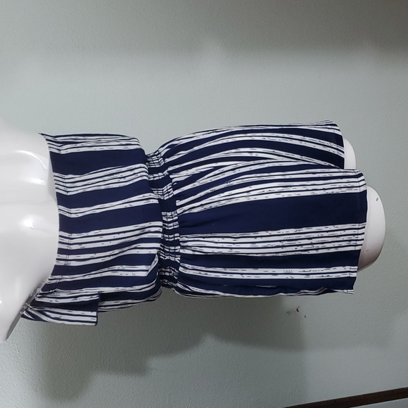 Charlotte Russe Womens Strapless Blue/White Stripe Romper-Ruffle-Pockets-EC-Sz M - Picture 5 of 11